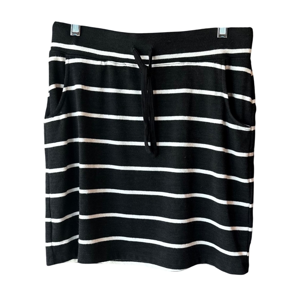 Market & Spruce Striped Knit Skirt Black White Pull On Womens Sz Medium Casual